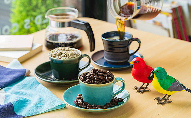 【 定期便 6ヵ月 】 キリマンジャロ コーヒー豆 400g(200g×2袋) COFFEE ROAST 3710みなと 珈琲焙煎所 ブレンド コーヒー 珈琲 飲み物 飲料 連続 お届け ブレンドコーヒー