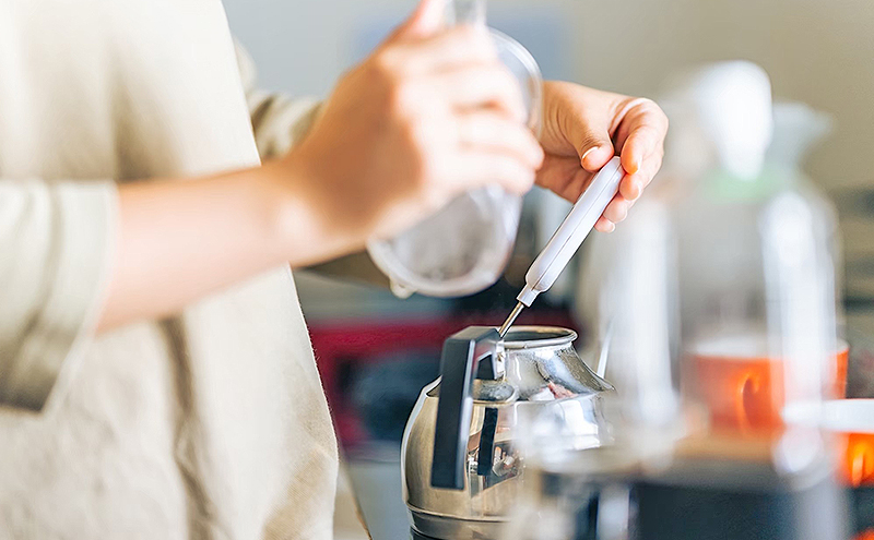 【 定期便 6ヵ月 】 キリマンジャロ コーヒー粉 400g(200g×2袋) COFFEE ROAST 3710みなと 珈琲焙煎所 ブレンド コーヒー 珈琲 飲み物 飲料 連続 お届け コーヒー豆 ブレンドコーヒー