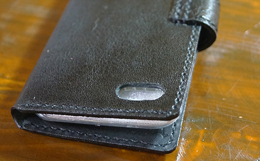 本革製手帳型iPhoneカバー iPhoneSE第2世代/第3世代用 ＜ブラウン＞ スマホ 手帳型 カバー iPhone iPhoneSE 第2世代 第3世代 本革 レザー 革製品 ブラウン F6L-322 ブラウン