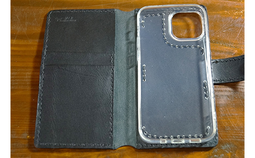 本革製手帳型iPhoneカバー iPhone13mini用 ＜ネイビー＞ 国産牛ヌメ革 ハンドメイド スマホ 手帳型 カバー iPhone iPhone13mini 本革 レザー 革製品 ネイビー F6L-350 ネイビー