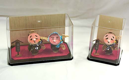 厚狭の寝太郎人形夫婦セット ケース：タテ100mm×ヨコ160mm×巾80mm 寝太郎 夫婦 人形 セット 贈り物 ギフト F6L-599