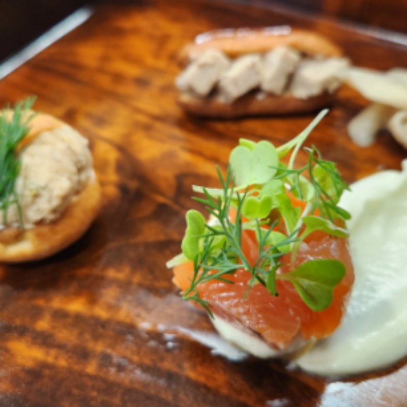 丸亀のフレンチ　ビストロアンジェ　ランチペアチケット　ペア ペア食事券 夫婦 カップル ランチ フレンチ 記念日 デート 高級 丸亀