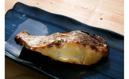 鯛の味噌漬12切|鯛 魚 味噌漬 こだわり 12切 加工食品 凝縮 香川県 三木町|_mk037-004