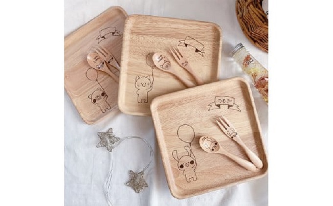 名入れ お食事 3点 セット 皿 スプーン フォーク くま 木製 食器 ベビー 赤ちゃん 出産祝い ギフト ギフトセット ハーフバースデー