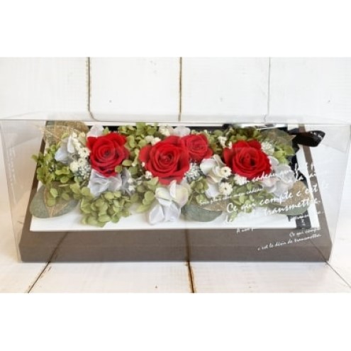 プリザーブドフラワー アレンジ ホワイトウッドフレーム Ｍサイズ ケース付 レッド インテリア 花