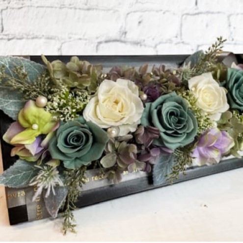 プリザーブドフラワー アレンジ ダークブラウンウッドフレーム Ｍサイズ ケース付 ブルー&ホワイト インテリア 花