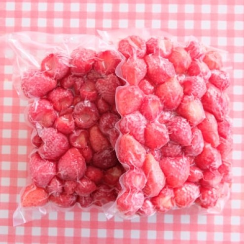 いちご 冷凍いちご 500g×4 イチゴ 苺 果物 デザート ベリー畑 福田ファーム ※配送不可：沖縄、離島