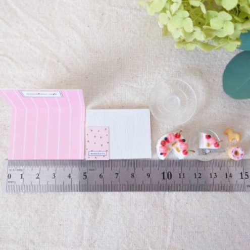 インテリア 本物そっくり！かわいい ミニチュア ケーキ屋さん セット 雑貨