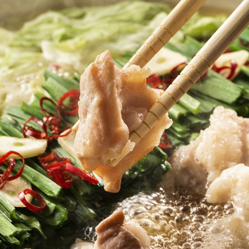 水炊き もつ鍋 食べ比べ セット 各2人前 博多名物 福岡県産 ハーブ鶏 水炊き＆国産牛 モツ鍋 みそ味 味噌味 大刀洗 鍋 牛肉 鶏肉 配送不可：離島