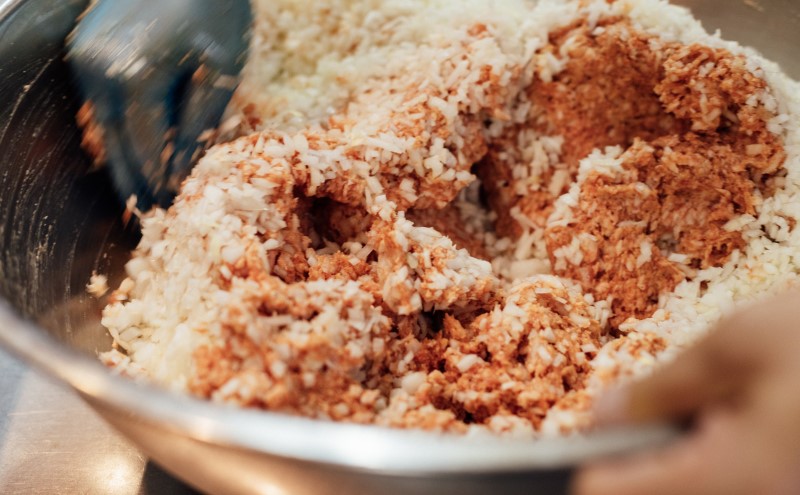 ご自宅用 ふわふわ ハンバーグステーキ 2個 (ドミグラスソース1個、和風ソース1個)