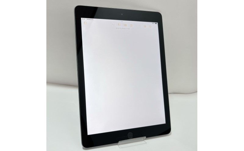 ふるさと納税】iPad 第6世代 32GB Wi-Fiモデル（スペースグレー