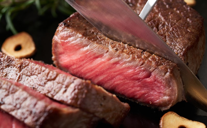 定期便 12ヶ月 【A4～A5】佐賀牛 モモ ステーキ 約1kg (100g×10p) 肉 お肉 牛肉 和牛 牛 12回 お楽しみ ※配送不可：離島