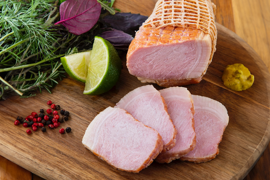 沖縄県・高級キビまる豚（無添加）ソーセージ・テビチ・ロースハム島デリ３点 122-4